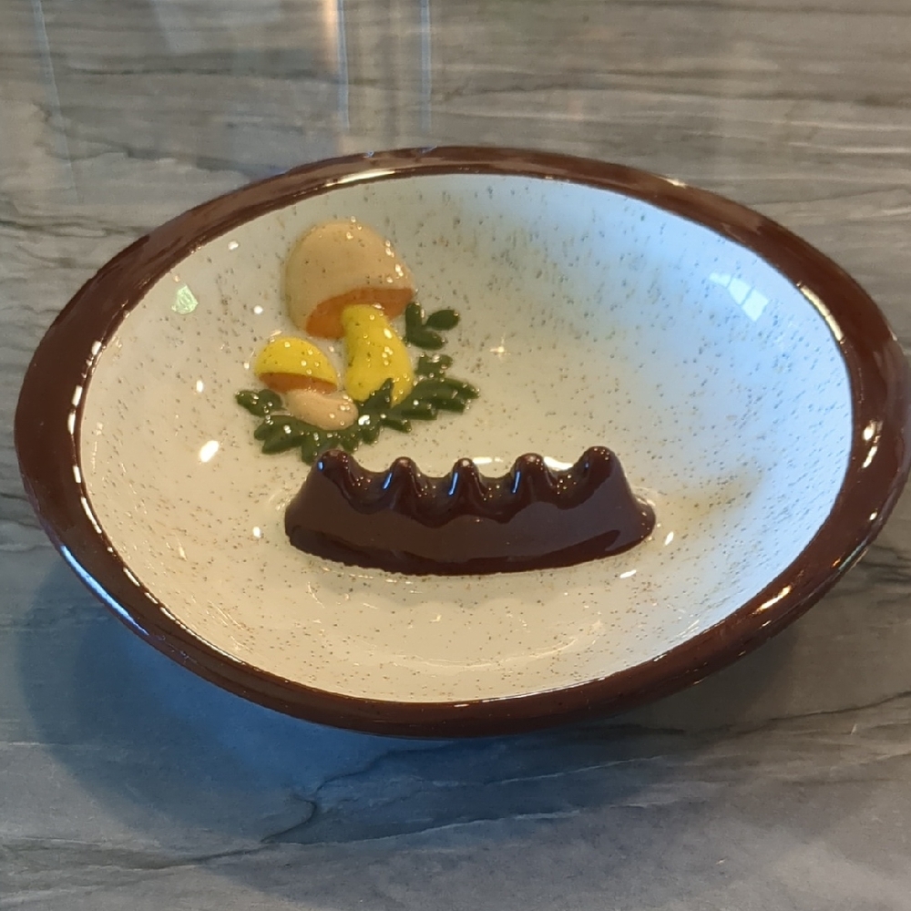 Ceramic Fruit Design Bowl - Brown and Cream